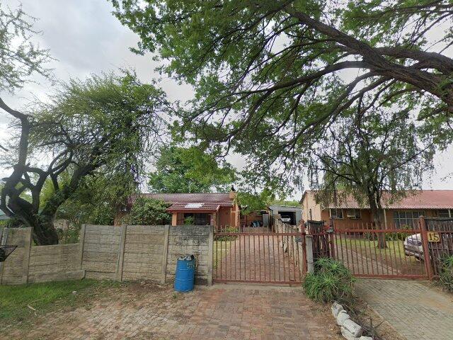 Erf 1981 Brits Ext 18 Township, 13 Vetrivier Street, Brits Ext 18
