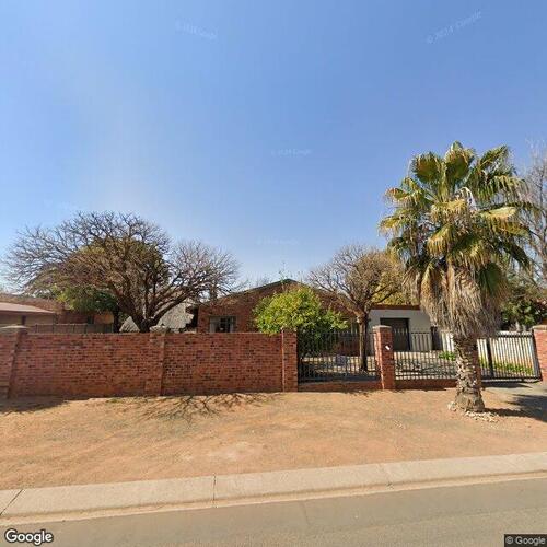 Erf 738, Portion 0, Langenhovenpark, Better Known As 17 Peet Van Der Merwe Street thumbnail
