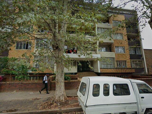 Unit 10, Ss Dafield Mansions, 6 Yeo Street, Yeoville, Johannesburg