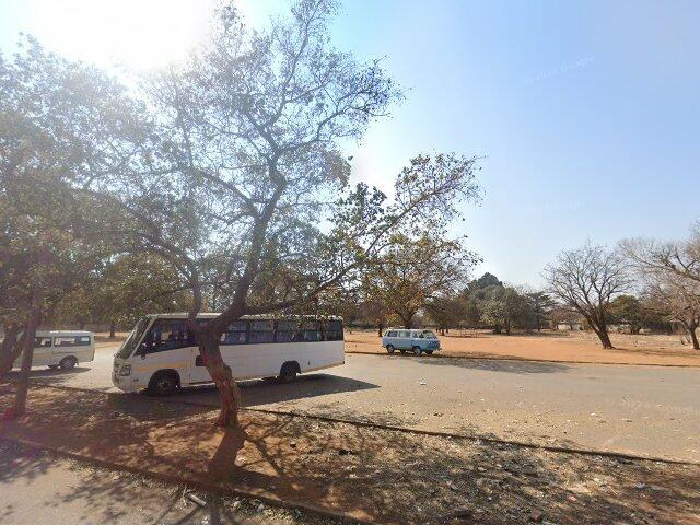 Section No. 17 And Section No. 58, Scheme Known As Betahof, Portion 2 Of Erf 509 Vanderbijl Park Central West No 2 Township, Local Authority: Emfuleni Local Municipality, Situated At Unit 17 Betahof, 19 Becqueral Street, Vanderbijlpark