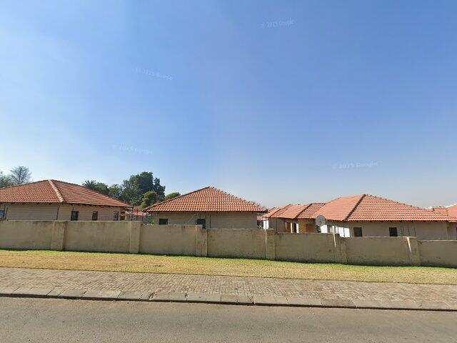Section No. 37, Scheme Greystone, Groblerpark Extension 83 Township, Unit 37 Greystone, 27 Kipling Road, Grobler Park, Roodepoort, Gauteng