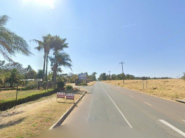 Section No. 167, The Whisken, 1 Whisken Avenue, Crowthorne Extension 20 Township, Crowthorne, Midrand, Gauteng