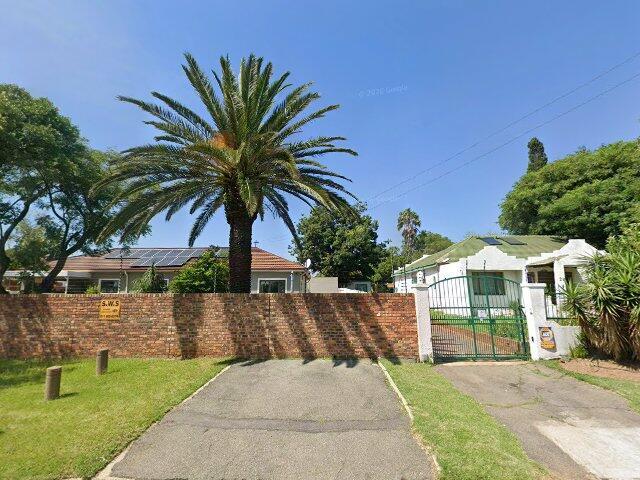 Portion 2 Of Erf 135 Parkhill Gardens Township, Registration Division I.R., Province Of Gauteng, Being 11 Grace Avenue, Parkhill Gardens