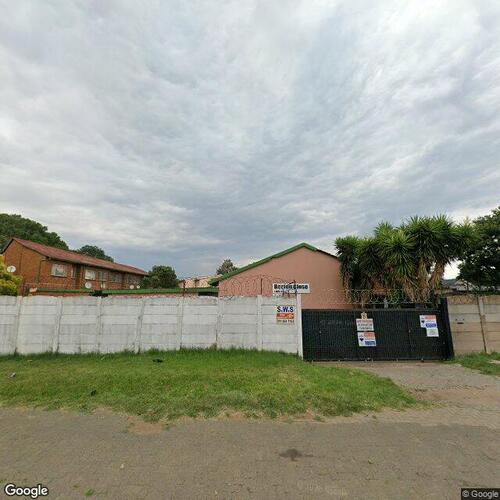 Section No. 1 (Door No. 10) Berton Close, 2 Main Street, Berton Park Extension 1, Boksburg, Gauteng thumbnail
