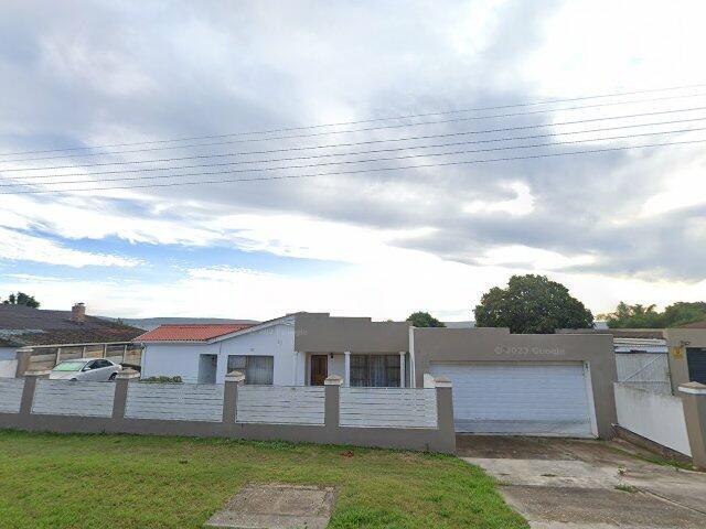 Erf 374 Despatch, In The Nelson Mandela Bay Metropolitan Municipality, Division Of Uitenhage, Province Of The Eastern Cape (Also Known As 51 Willem Olckers Street, Bothasrus, Despatch, Eastern Cape)