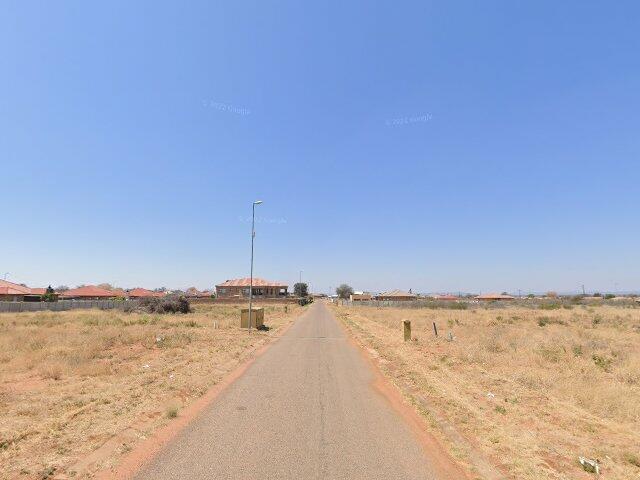 Erf 17094 Ellisras Extension 137 Township, 17094 Berghaan Crescent, Lephalale