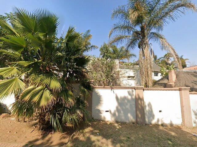 Erf 298, Oakdene Extension 1 Township, Registration Division I.R., The Province Of Gauteng, Also Known As 66 Soutpansberg Drive, Oakdene Extension 1, Johannesburg, Gauteng