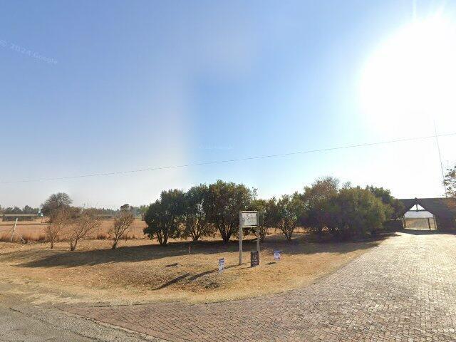Section 40, Boschenvaal, Portion 4 (Of 2) Of The Farm Boschbank 12, District Parys, Metsimaholo Local Municipality; Section 33, Boschenvaal, Portion 4 (Of 2) Of The Farm Boschbank 12, District Parys, Metsimaholo Local Municipality