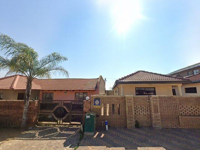 Erf 2357 Naturena Extension 19 Township, 19 Wallace Street, Naturena Ext 19