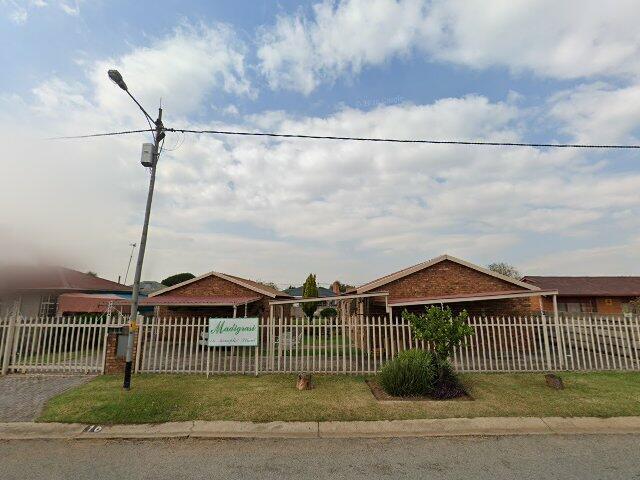 Erf 106 Glenvarloch Township, Registration Division I.R., Province Of Gauteng, Being 13 Ramsay Street, Glenvarloch