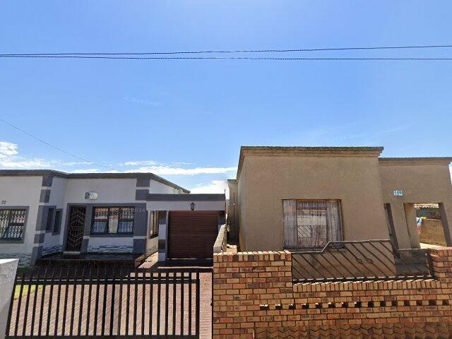 Erf 489 Mohlakeng Township, 489 Macheng Street, Mohlakeng, Randfontein