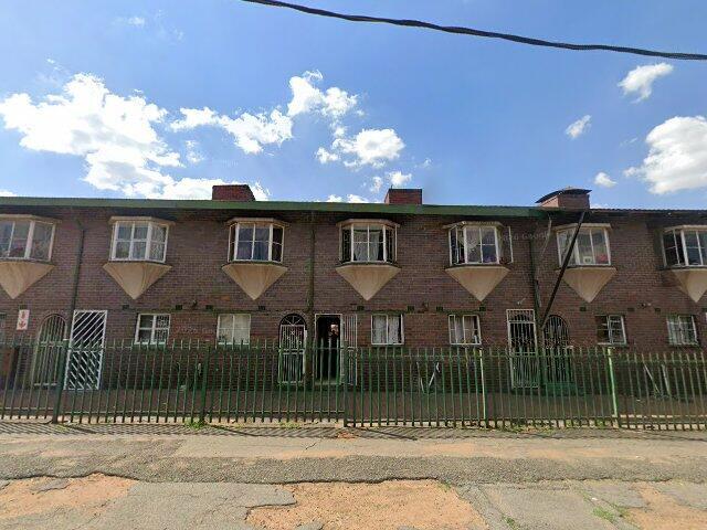 Section No. 7, Kings Lodge, Unit 7 Kings Lodge, 23 King Street, Germiston South, Germiston