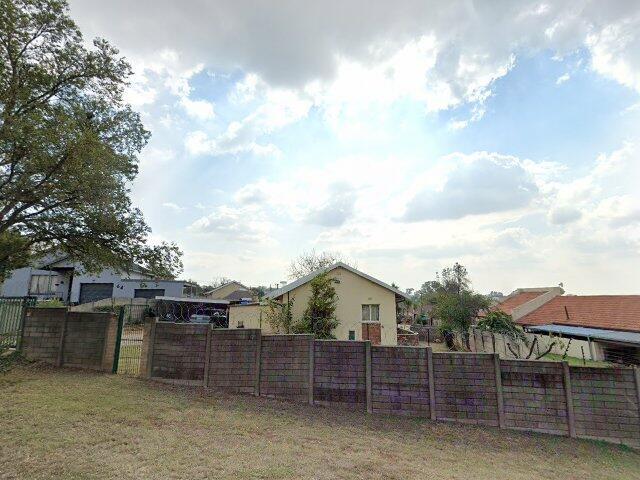 Erf 880 Visageipark Township, Registration Division I.R., Province Of Gauteng; 66 Krisante Street, Visageipark, Nigel