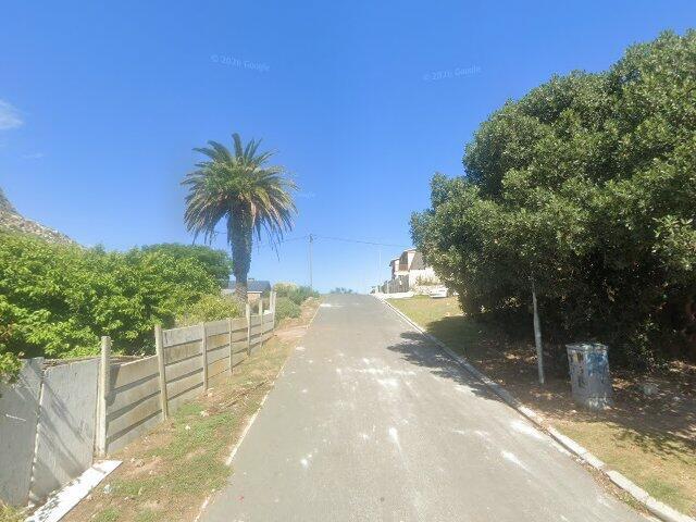 Erf 147 Hawston, In The Overstrand Municipality, Caledon Division, Province Of The Western Cape; Also Known As 2 Lime Street, Hawston