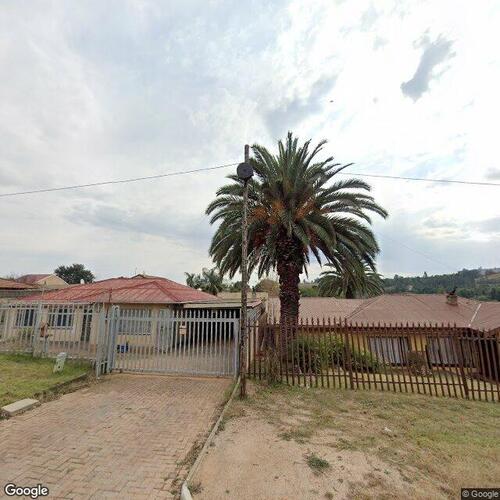 Erf 721, Wentworth Park Township, Registration Division I.Q., The Province Of Gauteng, In Extent 833 Square Metres, (Also Known As: 17 Wentworth Street, Wentworth Park, Krugersdorp, Gauteng) thumbnail