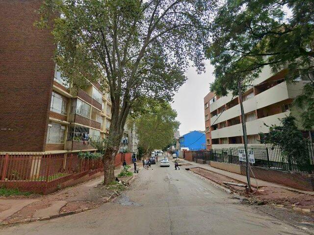 Section No 13 As Shown And More Fully Described On Sectional Plan No. Ss41/1983 In The Scheme Known As Caridade, Yeoville Township, Local Authority: City Of Johannesburg, Also Known As Unit 13 (Door Number 36) Caridade, 7 Fortesque Road, Yeoville, Johannesburg, Gauteng