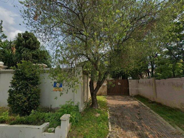 Section No. 26 As Shown And More Fully Described On Sectional Plan No. Ss170/2002, Scheme Known As Nonsa Court, Johannesburg North, City Of Johannesburg Metropolitan Municipality; Unit 26 The Body Corporate Of Nonsa Court, Oosterland Avenue, Johannesburg North, Gauteng