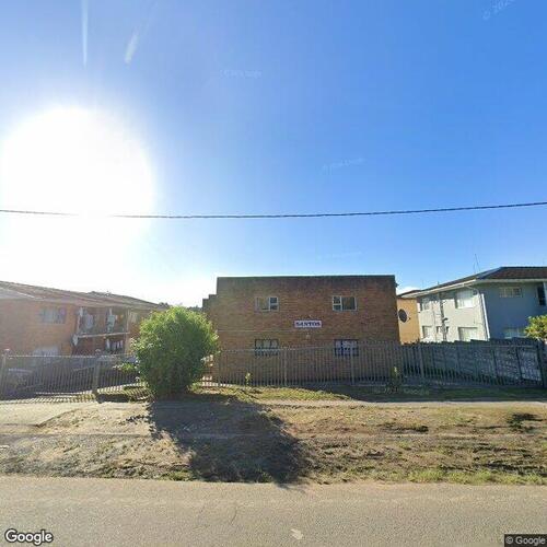 Section No. 4, Scheme Known As Santos, East London, Buffalo City Metropolitan Municipality; Also Known As Unit 4 Ss Santos, 21 Wembley Drive, Chiselhurst, East London, Eastern Cape thumbnail