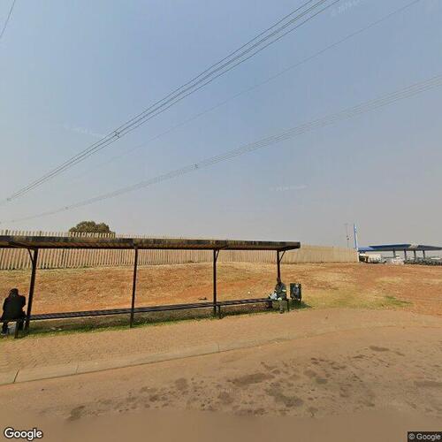 Erf 915 Clayville Extension 9 Township, Registration Division J.R. Province Of Gauteng, Also Known As 53 Pearce Street, Clayville Extension 9 thumbnail