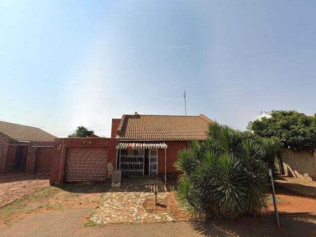 Erf 892 Eldorado Park Township, 33 Gips Street, Eldorado Park
