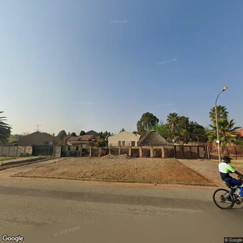 Portion 8 Of Erf 702 Cresslawn Township, Registration Division I.R., Province Of Gauteng (Also Known As: 12 Gemsbok Street, Cresslawns, Kempton Park, Gauteng) thumbnail