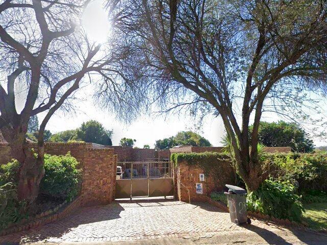 Portion 12 Of Erf 191 Florida Hills Township, 23 Chiltern Road, Florida Hills, Roodepoort