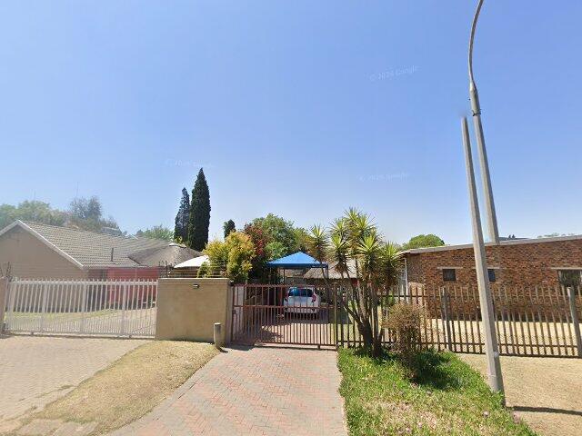 Erf 1306 Vanderbijl Park South West No 5 Extension 4 Township, Registration Division I.Q., Province Of Gauteng, 25 Moerdyk Street, Vanderbijlpark Sw 5 Ext 4