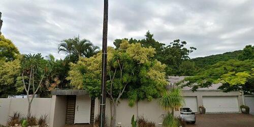 4 Bedroom House With Cottage