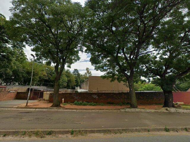 Unit 4, Oakville Body Corporate, 23 Judges Avenue, Windsor, Randburg