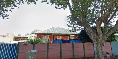 Erf 116, Malvern Township, Registration Division I.R. Province Of Gauteng, Also Known As 305 Persimmon Street, Malvern, Johannesburg