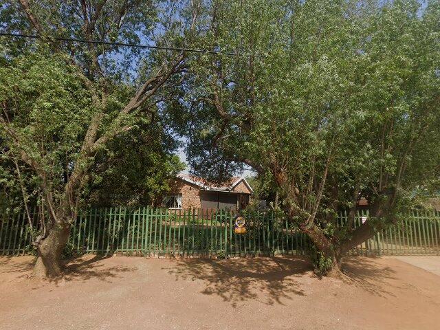 Erf 985 Deneysville, District Heilbron, Free State Province, Situated At 26 School Street, Deneysville, Province Free State