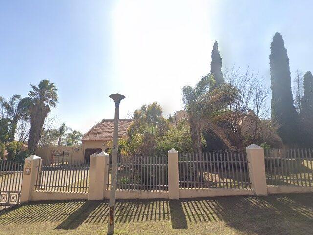 Unit 84 Ss Ridge View Village 1, 7 Sagitarrius Street, Reyno Ridge