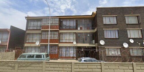 Section (Unit) 14 In The Scheme Known As Nolia Court, Located At 2 Goods Street, Brakpan Central, Brakpan