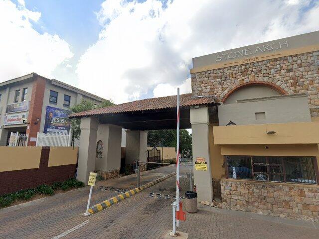Section No. 52, Village One Stone Arch Estate, Castleview Extensions 7 And 8 Township, Ekurhuleni Metropolitan Municipality, Also Known As Unit 52 Village One Stone Arch Estate, Mowgli Road, Castleview, Germiston, Gauteng Province