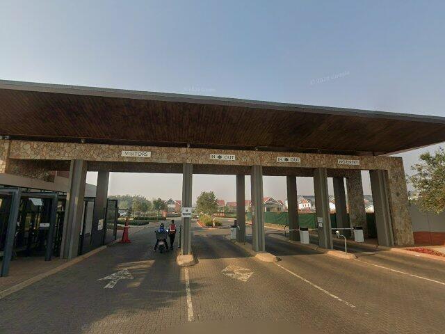 Section No. 3105, Olive Wood Village South, 300 Grosvenor Street, Kempton Park, Gauteng
