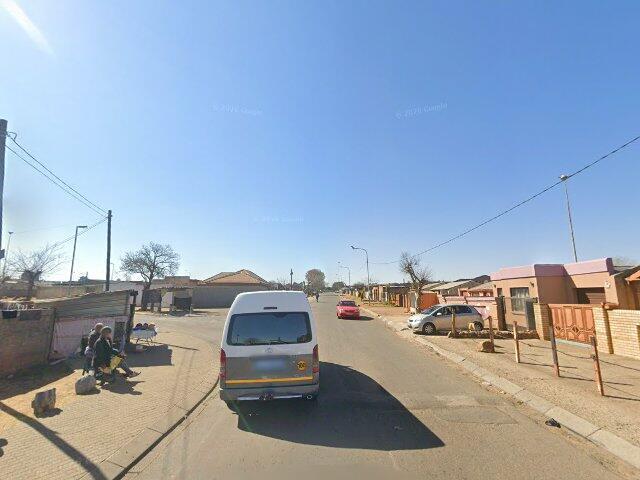 Erf 737 Mapetla Township, 127 Pilane Street, Mapetla