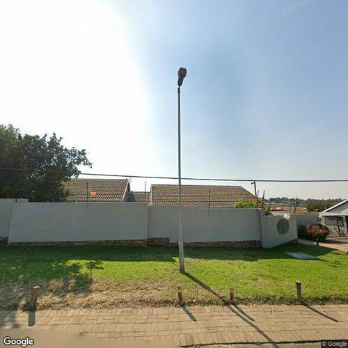 Unit 20, Cottonwood Lane Body Corporate, Third Road, Northwold Extension 24, Randburg thumbnail