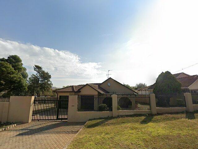 Erf 2079 Fleurhof Extension 25 Township, Registration Division I.Q., Province Of Gauteng, Being 2079 (Also Known As 4) Snapdragon Street, Fleurhof Ext 5