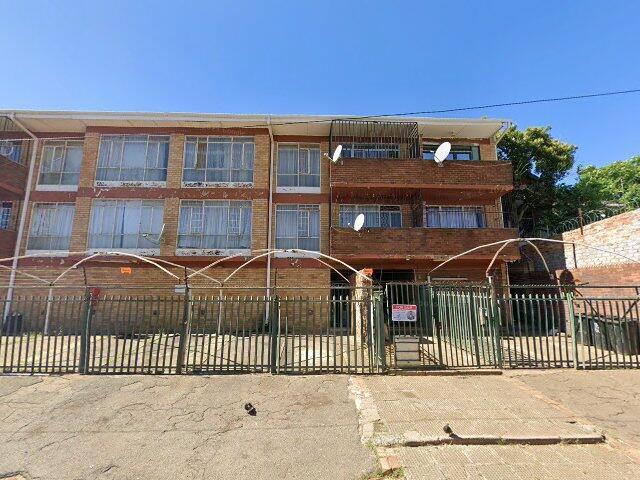 Section No. 8, Monsmead, 62 Mons Road, Bellevue East, Johannesburg