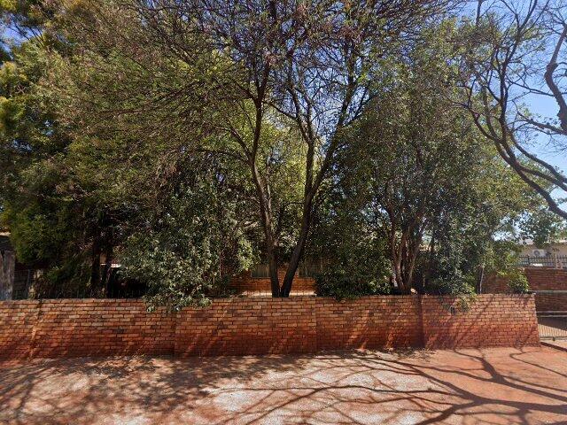 Section No. 1, Scheme Known As Doorn 17/1110, Portion 17 Of Erf 1110 Doornpoort, Local Authority: City Of Tshwane Metropolitan Municipality, Street Address: Unit 1   766 Suikerbos Avenue, Doornpoort