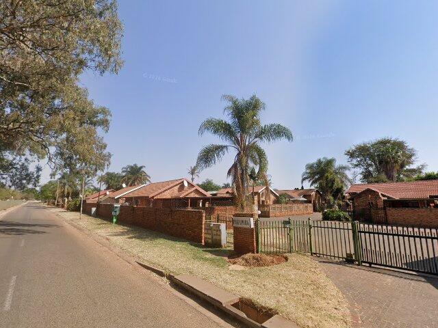 Portion 3 Of Erf Hesteapark Extension 4 Township, Also Known As: 3 Inatapark Complex, Bontbok Street, Hesteapark Ext 4