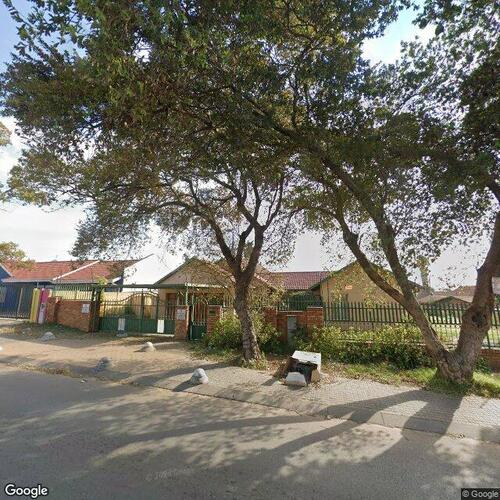 Unit 21 Malacite Crest, 46 Malacite Avenue, Fleurhof Ext 26, Roodepoort thumbnail