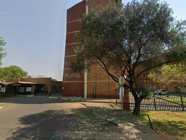Section 75, Riverside Place, Zwartkop Extension 7 Township, Local Authority: City Of Tshwane Metropolitan Municipality; Unit 75 (Also Known As Unit A323) Riverside Place, 212 South Street, Zwartkop, Gauteng