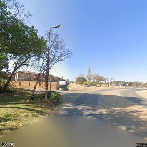 Erf 88 Halfway Gardens Extension 5 Township, Registration Division I.R., Province Of Gauteng, Being Door 38 Kingsgate, 158 Smuts Drive, Halfway Gardens Ext 5 thumbnail