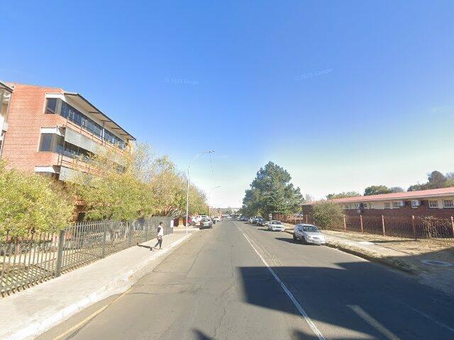 Section No 9, Villa Rosa, 9 Villa Rosa (Door 203), 572 Barnes Street, Westdene, Bloemfontein