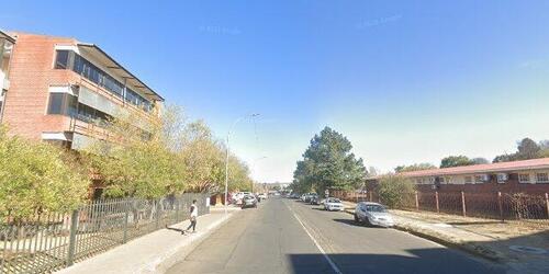 Section No 9, Villa Rosa, 9 Villa Rosa (Door 203), 572 Barnes Street, Westdene, Bloemfontein
