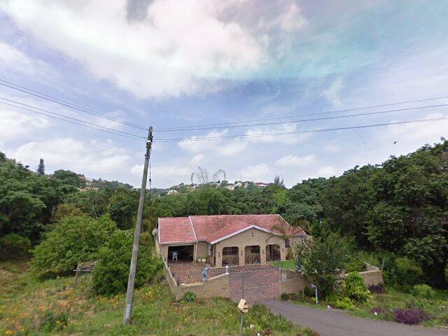 Portion 494 Of Erf 85, Chatsworth, Registration Division Ft, Province Of Kwa Zulu Natal; 291 Silverglen Drive, Silverglen, Chatsworth