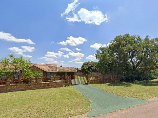 Portion 4 Of Erf 256 Nylstroom Township, 116 Budler Street, Modimolle, Limpopo