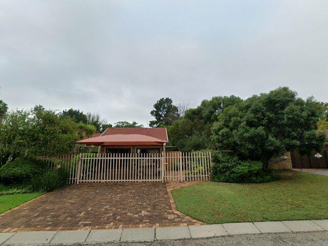 Erf 810, Flamwood Extension 3, Registration Division Ip, Held By Title Deed T152545/05, Situated At 10 Rina Street Flamwood Klerksdorp