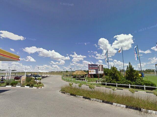 Section 8, Lara Court, 1 Belgravia Road, Belgravia, Kimberley